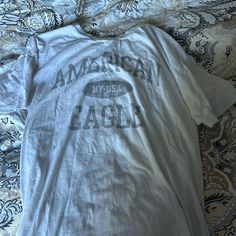 Very Soft + Comfortable American Eagle Oversized T-Shirt Size Xs. Perfect Condition, Nwot!! American Eagle T Shirts, Eagle T Shirt, American Shirts, Oversized T Shirt, Oversized Tshirt, Vintage Clothing, Gray White, American Eagle Outfitters, American Eagle