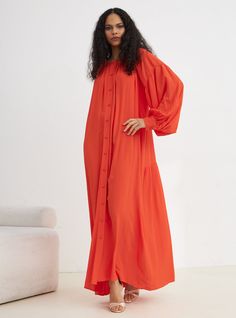 WF ATELIER 100 % Naturel Fabric Model height: 177CM 100% Viscose Length : 140 cm Long Sleeve Viscose Maxi Dress For Casual Wear, Long Rayon Daywear Dresses, Long Rayon Dresses For Daywear, Oversized Orange Dresses For Spring, Over Size Dress, Over Size, Dress First, Model Height, Oversized Fits