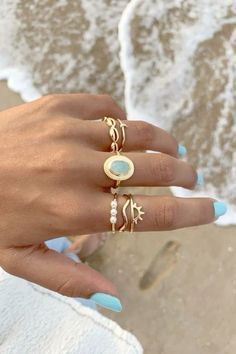 #summer #rings #nails #beach Beach Jewelry Rings, Beach Accessories Aesthetic, Coastal Jewelry Aesthetic, Beach Girl Jewelry, Beachy Gold Beach Jewelry, Fun Gold Jewelry For The Beach, Beach Summer Jewelry Ring, Elegant Summer Beach Rings, Rings Beach Aesthetic