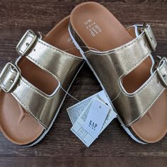 Gap Sandals Tan/Gold Buckle Straps Rubber Gripper Sole Size 10/11 New! With Tags Retails For $34.95 Casual Gold Sandals With Adjustable Fit, Casual Gold Adjustable Sandals, Casual Closed Toe Gold Flip Flops, Casual Gold Closed Toe Flip Flops, Gap Casual Beach Sandals, Casual Gap Sandals For The Beach, Casual Gold Sandals With Buckle Closure, Gap Adjustable Open Toe Sandals, Gap Sandals With Round Toe For Spring