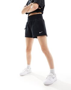 Shorts by Nike Take the short cut High rise Drawstring waistband Side pockets Nike logo print Regular fit Nike Phoenix Fleece, Short Cut, Fleece Shorts, High Rise Shorts, Drawstring Waistband, New Nike, Nike Logo, High Waisted Shorts, Logo Print