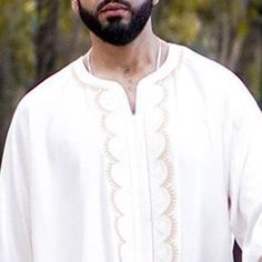 Silky Muslim Thobe gives this Qameez Jubba Shirt an elegant allure while feeling a smooth fabric. Perfect gift for muslim fashion lovers, this Kaftan willl be a great gift for birthdays, eid ramadan, islamic celebration, and marriage anniversary... SPECIFICATIONS Style: Casual Muslim Dresses: Ethnic Costumes Model Number: Flax Material: Polyester Item Type: Jubba Thobe Fabric Type: Batik Applicable Season: Spring and Autumn We offer Free Shipping! Please allow 5 to 15 business days for delivery Robes Men, Pattern Islamic, Islamic Celebrations, Muslim Dresses, Races Style, Eid Ramadan, Men's Robes, Long Sleeve Fashion, Marriage Anniversary