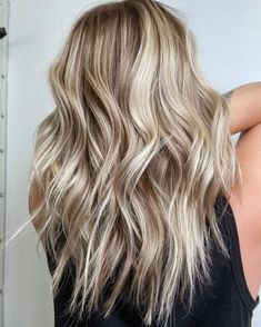 Dirty Blonde Hair Ideas, Ashy Blonde Balayage, Natural Dark Blonde, Blonde Hair Ideas, Pearl Blonde, Dark Blonde Hair Color, Ashy Blonde, Hair Adviser, Dyed Blonde Hair