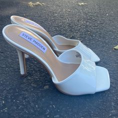 Perfect Bone/Cream Colored Heels So Easy To Walk In Size 7.5 But Can Also Fit A Size 7. Never Worn Brand New Perfect Shoes For A Graduation/Event (These Sold Out Fast During The Busy Season And Had Limited Sizes) White Patent Leather Heels With 4-inch Heel, Cream Patent Leather Spring Heels, Cream Patent Leather Heels For Spring, White Slip-on Heels With Sculpted Heel, Trendy Cream Almond Toe Heels, White Sleek Open Heel Heels, Trendy White Almond Toe Heels, Sleek White Open Heel Heels, White Patent Leather Heels With Wrapped Heel