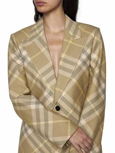 Burberry’s long single-breasted blazer in beige check motif wool featuring peak lapels, one button and vent at center back.79cmSize Type: UK WomenGender: WomenMaterial: WOOL OR FINE ANIMAL HAIR->WOOL100 %Color: BeigeMade in: ITProduct ID: 8082603-B8686*Import tax/duty will be calculated at checkout (If applicable) Burberry Blazer, Jackets Uk, Burberry Jacket, Pleats Please Issey Miyake, Jeans Jumpsuit, Yoga Wear, Wool Jacket, Skirt Suit, Nightwear