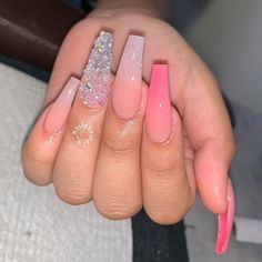 #n� �geldesign #n� �gel #beauty #pink #glitzer #glamournails #glamour #nails Ombre Acrylic Nails, Simple Acrylic Nails, Long Acrylic Nails Coffin, Bling Acrylic Nails, Acrylic Nails Coffin Short, Summer Acrylic Nails, Pink Acrylic Nails, Square Acrylic Nails, Fire Nails