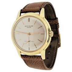 Patek Philippe Women, Patek Philippe Watches, Color Dorado, Nautilus, Patek Philippe, Vintage Watches, Gold Watch, Leather Watch, Wrist Watch