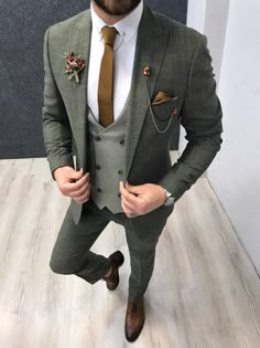 Green Suit Men, Wedding Suit Ideas, Khaki Suit, Green Wedding Suit, Wedding Groomsmen Attire, Suits Groom, Mens Wedding Attire, Slim Fit Suit Men