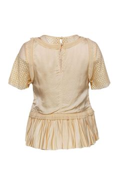 Go soft and dreamy with this creamy top from Pinko! Made with a soft silky material, this is the perfect romantic piece to wear with your light wash jeans or miniskirt. Size 8 100% Viscose Fitted silhouette Short sleeve Mesh insert design Ruffled hem Back button closures Rounded neckline Waist 32" Total length 24" Cream Shorts, Light Wash Jeans, Ruffle Top, Wash Jeans, Ruffle Hem, Round Neckline, Peplum Top, Mini Skirts, Mesh