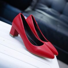 Gender: Women Item Type: Pumps With Platforms: Yes Outsole Material: Rubber Closure Type: Slip-On Insole Material: PU Platform Height: 0-3cm Toe Shape: Pointed Toe Lining Material: PU is_handmade: Yes Heel Type: Square heel Heel Height: Med (3cm-5cm) Fashion Element: Shallow Occasion: Casual Upper Material: PU Pump Type: Basic Season: Spring/Autumn Casual Summer Court Shoes For Office, Casual Summer Court Shoes For Workwear, Casual Pointed Toe Synthetic Heels, Casual Synthetic Heels With Pointed Toe, Casual Synthetic Pointed Toe Heels, Casual Spring Court Shoes For Office, Casual Summer Court Shoes With Round Toe, Casual Low Heel Court Shoes For Office, Casual Medium Width Low Heels