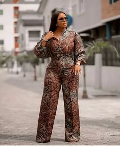 Adire Boubou Styles For Women, Adire Kaftan Styles, Jumpsuit Ankara, Boubou Styles For Women, Kaftan Styles