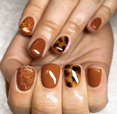 Gel Nails Designs, Crafts Thanksgiving, Cute Nail Colors, Thanksgiving Nail Designs, Short Gel Nails, Thanksgiving Nails, Gel Nail Design, Winter Nail Designs