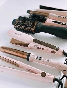 Hair Dryer Set, Koleksi Makeup, Penyimpanan Makeup, Hair Tool Set, L'ange Hair, Hair Care Tools, Hair Supplies, Hair Dryers, Girly Accessories