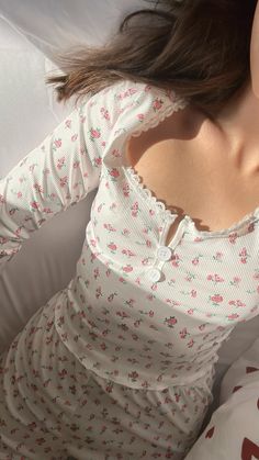 #floral #aesthetic #pilatesprincess #coquette #coquettestyle #coquetteaesthetic #inspofashion #inspiration #trendy #pink #girly #brandymelvilleusa #pyjama Cute Pyjama Aesthetic, Coquette Pyjamas, Girly Pajamas, Pj Aesthetic, Girly Motivation, Floral Pjs, Coquette Fits, Cosy Outfits, Shifting Realities