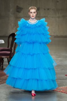 All The Looks From Molly Goddard's Autumn Winter 2017 Show Fashion Inspiration Design, Textiles Fashion, Runway Collection, Fashion 2017, London Fashion Week, Cute Fashion, Runway Fashion, Victorian Dress, Fashion Show