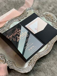 wedding invitations Rose Gold And Black Wedding Invitations, Black Pink Gold Wedding, Wedding Invitations 2025 Trends, Wedding Card Layout, Unique Invitation Ideas, Black And Rose Gold Wedding, Blush And Black Wedding, Sparkly Wedding Invitations, Rose Gold Wedding Invitation