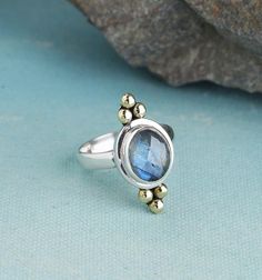 Check out our exclusive collection of Labradorite Solid 925 Sterling Silver Brass Ring & choose the best one for you. Get Best Quality Products with Free Shipping Above $50, Easy Payment Plans & Easy Returns Policy. Buy before they go out for stock! Brass Rings Jewelry, Unique Silver Rings, Unique Silver Jewelry, Labradorite Jewelry, Labradorite Ring, Handmade Rings, Stone Work, Brass Ring, Silver Rings Handmade