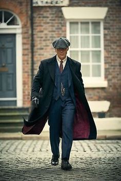 Top Seller for PEAKY BLINDERS MENS BLACK WOOL TRENCH COAT THOMAS SHELBY LONG GOTHIC OVERCOAT, Men's Clothing Peaky Blinders Photoshoot, Peaky Blinders Outfit, Estilo Charleston, Peaky Blinders Costume, 20s Men, Gatsby Party Outfit, Gatsby Outfit, 1920s Mens Fashion, Peaky Blinders Characters