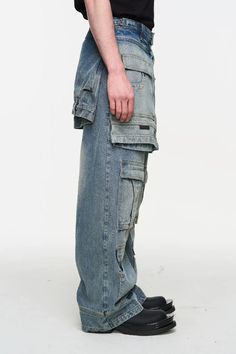 Experience the perfect blend of style and utility with the Layered Utility Washed Jeans from BLIND/NO PLAN's Spring/Summer '24 collection. Made from 95% cotton and 5% polyester, these oversized blue jeans offer comfort and durability. The male model is wearing a size L (1.85m / 6'1''ft and 64kg / 141lbs). Suitable for machine wash or hand wash under 40°C. Avoid bleach and iron reversed at low temperature. Size Waist (cm) Hip (cm) Length (cm) Thigh (cm) XS 72 90 106 48 S 80 98 110 52 M 84 102 112 Utility Jeans With Multiple Pockets In Washed Blue, Urban Spring Bottoms With Patch Pockets, Urban Style Blue Cargo Jeans, Urban Blue Cargo Jeans, Urban Blue Full-length Cargo Jeans, Washed Blue Utility Cargo Pants With Five Pockets, Utility Style Washed Blue Cargo Pants With Five Pockets, Utility Washed Blue Cargo Pants With Five Pockets, Light Wash Summer Utility Cargo Jeans