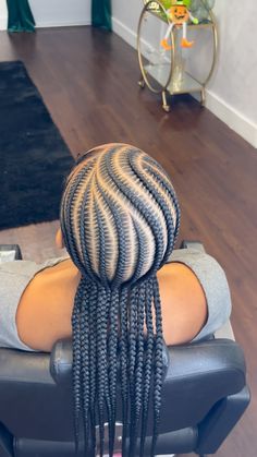 Big Curly Hairstyles, Curly Hairstyles Indian, Baddie Braids, Afrocentric Hair, Freestyle Braids, Braids Big, Latest Hair Braids, Hair Braid Patterns