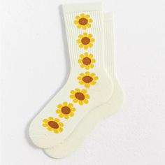 Repeat Sunflower Socks Cut In A Classic Crew Length. Cotton-Poly Blend Offers A Soft And Comfortable Wear While Rib-Knit Cuff Offers A Secure Fit. Content + Care - Cotton, Polyester - Machine Wash - Imported Size - Length: 14” Urban Outfitters Socks, Emily In Paris Outfits, Floral Tights, Aqua Blue Color, Sheer Socks, Urban Outfitters Accessories, Paris Outfits, No Show Socks, Cool Socks