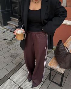 Brown Track Pants Outfit, Brown Track Pants, Track Pants Outfit, Transitional Outfits, Adidas Track Pants, Transition Outfits, Adidas Outfit, Fall Fits, Fashion Mistakes