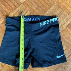 New Without The Tag Nike Pro Shorts From Very Clean Non Smoking House! You Will Love It! Nike Shorts Women, Nike Pro Shorts, Shorts Nike, Gym Style, Womens Nike, Shorts Women, Shorts Athletic, Nike Pros, Nike Shorts