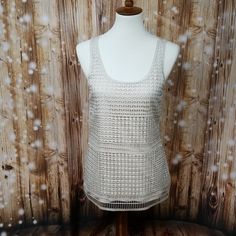 Tan And Gold Polyester Blend And Cotton Blend Lined Crocheted Lace Express Women’s Tank Top. Retails New For $49.90, Our Price New $20 If You’re In Need Of Something Stylish And Comfortable, Then This Is For You!! Listed As A Size Women’s Small Flat Measurements: Total Length: 25“ Pit To Pit: 17“ Shoulder To Shoulder: 11“ Reference Photos And Description Concerning The Item. Please Ask Questions On Condition And Measurements Prior To Purchase. Luxury Glamorous Party Tank Top, Crocheted Lace, Small Flat, Gold Line, Casual Tank Tops, Reference Photos, Crochet Lace, Cotton Blend, Tank Top