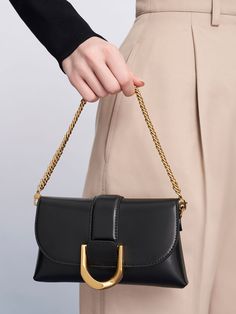 Black Gabine Crossbody Bag - CHARLES & KEITH US Charles Keith Black Bag, Charles And Keith Gabine Bag, Charles And Keith Bags, Tv Nook, Charles And Keith, Birthday Fits, Quoi Porter, Satin Pumps, Metallic Bag