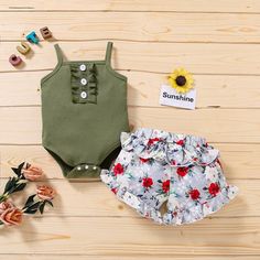 Baby Girl Floral Pattern Summer Suit Strap Top & Printed Pants - PrettyKid Baby Size Chart, Best Online Shopping Sites, Summer Suit, Water Resistant Jacket, Baby Jumpsuit, Ruffle Romper, Summer Suits