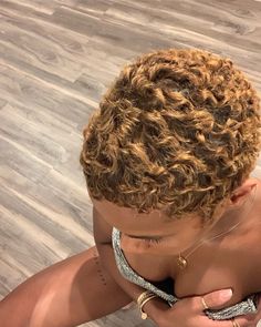 Finger Waves Short Hair, Short Natural Curly Hair, Natural Hair Cuts, Tapered Hair, Natural Hair Short Cuts, Short Hair Pixie Cuts, Hair Crush, Girl Short Hair, Short Natural Hair Styles