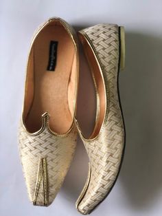 The white and gold Men's slip on Shoes, white Mens Flats,Mens Slippers,Flats,Handmade Slippers,Men's Shoes,Mens Casual Shoes, Indian shoes, Rajasthani shoes, wedding juttis, shoes for groom SIZING INSTRUCTIONS- Need assistance, please convo me 1. These shoes run true to the standard US size and are available in medium width only. 2. I suggest that you select the shoe size based on the length closest to your feet measurement. 3. The Length of Foot is not equivalent to the length of the shoes. Not Traditional Round Toe Slip-ons For Formal Occasions, Traditional Formal Slip-ons With Round Toe, Traditional Closed Toe Formal Loafers, Traditional Formal Closed Toe Loafers, Gold Slip-on Shoes For Formal Wedding, Gold Slip-on Wedding Shoes For Formal Wear, Gold Slip-on Wedding Shoes, Gold Flat Wedding Shoes For Festivals, Traditional Pointed Toe Wedding Shoes For Formal Occasions