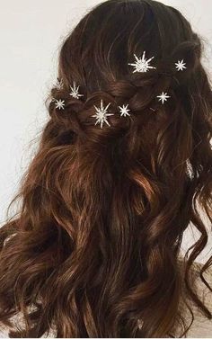 Rustic Elopement, Crystal Hair Accessories, Celestial Wedding, Small Weddings, Peinados Fáciles Para Cabello Corto, Wedding Hair Clips, Star Hair, Wedding Hair Pins, Crystal Hair