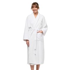 Elevate your pool, bathroom, and beach experience with Ben Kaufman 100% Cotton Robe. Immerse yourself in the softness of 100% cotton. These robes are designed to offer the plush feel of high-quality bathrobes found in the finest hotels. The classic cut ensures a timeless look, while the absorbent fabric makes it an ideal choice for a cozy wrap after a shower or a dip in the pool. This versatile bathrobe is tailored to suit both men and women as it features a gender-neutral design that makes it a Spa Robes, Cotton Bathrobe, Luxury Gifts For Men, Terry Robe, Cotton Shawl, Cozy Wrap, Soft Luxury, Great Gifts For Women, Embroidered Towels