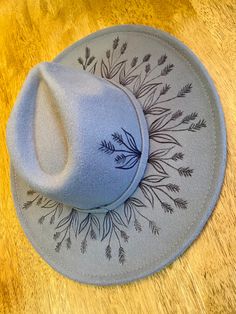 How To Burn Designs In Hats, Custom Fedora Hat, Custom Fedora, Ranch Hat, Flowers Beach Wedding, Woman Hats, Hat Business