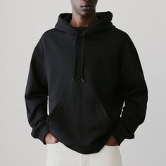 H&M | Men's Loose Fit Hoodie Size Medium In Black Nwt Non-Smoking Home; Quick Shipping. All Merchandise Is In Stock. I Have Dogs And While They Aren't Allowed Around Merchandise, Sometimes A Transfer Of Hair/Fur May End Up With Your Purchase While Packaging. If You're Allergic, Please Purchase With Care. As Always Measurements Are Made As Close As Possible As I Can. I Can Typically Get To The Po On The Day Of Purchase If Before 11am And Saturdays Before 10:30am. Loose-Fit Sweatshirt Hoodie In Me H&m Winter Sweatshirt With Ribbed Cuffs, Black Sweatshirt With Double-lined Hood And Relaxed Fit, Black Relaxed Fit Sweatshirt With Double-lined Hood, Black Sweatshirt With Double-lined Hood In Relaxed Fit, Oversized H&m Sweatshirt For Winter, Oversized H&m Winter Sweatshirt, H&m Oversized Winter Sweatshirt, Black Hoodie With Double-lined Hood And Relaxed Fit, Black Relaxed Fit Hoodie With Drawstring Hood