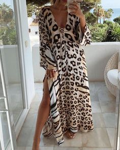 Robe fendue décontractée à imprimé léopard, mode – The Alien Canva Casual Brown Maxi Dress Beach Cover-up, Casual Brown Maxi Dress For Beach Cover-up, Casual Brown Maxi Dress For Beach, Brown Printed Maxi Dress For Summer, Leopard Print Vacation Dresses, Casual Beach Maxi Dress With Split Design, Brown Maxi Dress For Beach Cover-up, Long Brown Maxi Dress For The Beach, Brown Long Maxi Dress For Beach