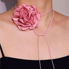 Super Cute And Stylish Ships In 5-10 Business Days Pink Flower Decor, Collar Rosa, Floral Choker, Rose Choker, Embellished Fashion, Fabric Rose, Formal Jewelry, Party Women, Flower Choker