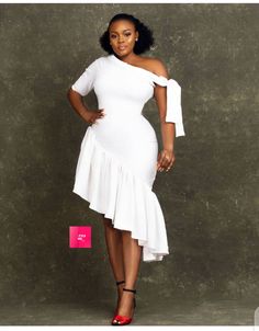 Short White Dress Outfit, Short Evening Dresses Classy, Kampala Kaftan Styles For Women, Kampala Gown Styles For Ladies, Printed Dresses Fashion, Lace Dress Classy, White Dress Outfit, Ankara Short Gown Styles, Corporate Dress