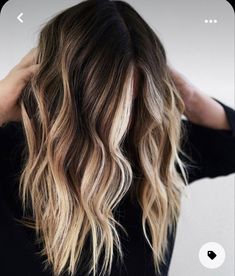 Chunky Balayage Brunettes, Root Smudge Brunette, Brunette With Money Piece, Balayage With Dark Roots, Warm Caramel Balayage, October Hair, Vibrant Hair Color Ideas, Vibrant Hair Color, Root Smudge