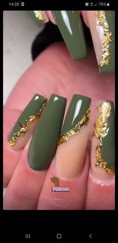 Sage Green And Gold Nails Acrylic, Olive Green Acrylic Nails Designs, Olive Green And Gold Nails Designs, Olive Green Wedding Nails, Army Green And Gold Nails, Olive And Gold Nails, Fall Nails 2022 Green, Green N Gold Nails, Olive Green And Brown Nails