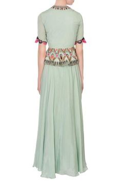 Shop for Desert Shine by Sulochana Jangir Green Printed Peplum Gown for Women Online at Aza Fashions Gown Green, Peplum Gown, Gown For Women, Maxi Gown, Peplum Styles, Gowns Online, Maxi Gowns, Aza Fashion, Floral Motif