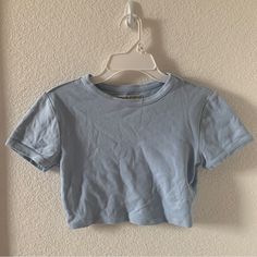 Urban Outfitters Baby Tee Uo Cropped Blue T-Shirt Basic Essential New Without Tags Worn Once Very Cropped, Sits Above Bellybutton Baby Blue, No Stains Solid Color Cotton Crop Top, Fitted Solid Color Soft-washed Tops, Trendy Cropped Top In Light Wash, Trendy Cropped Light Wash Tops, Casual Cropped Solid Color Tops, Blue Cotton Soft-washed Top, Light Wash Soft-washed Cotton Tops, Soft-washed Blue Cotton Top, Cropped Cotton Solid Color Tops