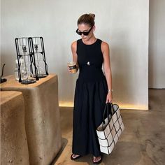 New! Bloggers Favorite! Last 7 Pics Are Actual Colors Of The Product. Sleeveless Dress Casual, Long Dresses Elegant, High Waist Dress, New Chic, Dresses 2024, Linen Pants Women, Summer Fits, Patchwork Dress, Women Maxi