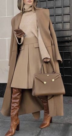 Old Money Winter, Tas Lv, Looks Chic, Professional Outfits, Business Casual Outfits, Old Money