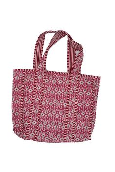 This spacious tote bag is handcrafted from quilt, offering a unique and eye-catching aesthetic. The patchwork design, reminiscent of traditional quilting techniques, adds a touch of rustic charm to any outfit. Crafted with durability in mind, the bag features a sturdy construction using quilted fabric and reinforced shoulder straps. This ensures comfortable carrying, even when loaded with groceries, market finds, or everyday essentials. For added functionality, the bag boasts a convenient interi Reversible Square Bags, Patchwork Hobo Tote Bag, Red Square Canvas Bag For Daily Use, Eco-friendly Red Shoulder Bag For Shopping, Quilted Hobo Tote Bag, Red Quilted Travel Shoulder Bag, Quilted Hobo Bag Tote For Everyday, Eco-friendly Red Tote Shoulder Bag, Square Red Hobo Bag For Daily Use