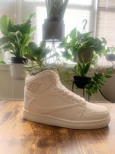 Enjoy this hand poured and individually crafted concrete sneaker inspired pot. These pots are multi functional for any space, and can be used for plants, writing utensils or as an eclectic art piece on your shelf. Travis Scott Jordan 1, Concrete Pots, Writing Utensils, Eclectic Art, Travis Scott, Phoenix Az, Hand Poured, Jordan 1, High Top Sneakers