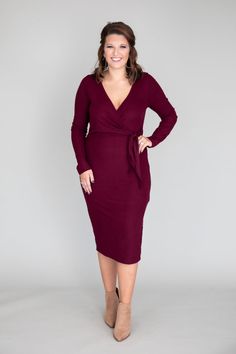 Dress With Booties, Burgundy Midi Dress, Fun Dress, Swimwear Dress, Fitted Style, Burgundy Dress, Style Maxi Dress, Solid Dress, Work Outfits