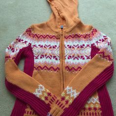 Nwotgreat Condition Cable Knit Sweater, Orange Pink, Colorful Sweaters, Color Orange, Kids Shirts, Cable Knit, Knit Sweater, Pink And Orange, Sweater Top