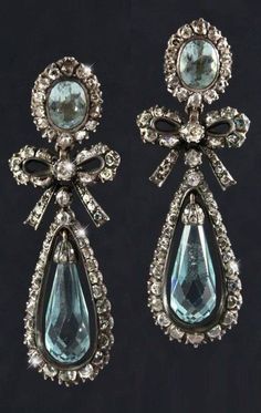 18th Century Jewelry, Aquamarine Jewelry, Royal Jewels, Antique Jewellery, 925 Sterling Silver Earrings, Vintage Jewellery, Rococo